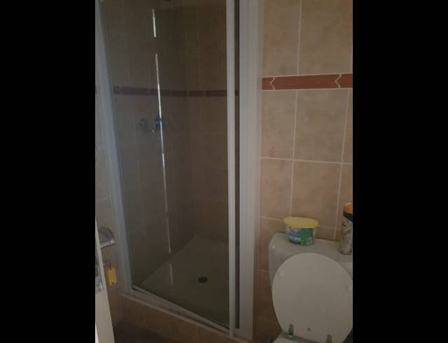 3 bed property to rent in ILLOVO BEACH